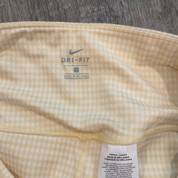 NWT Nike Dri-Fit High waisted Yoga shorts - Picture 9 of 11
